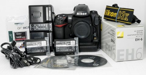 Canon EOS 5D Mark III Digital Cameras  2