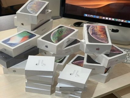 iPhone Xs Max, S10Plus , New Factory unlocked phones - free airpods 3