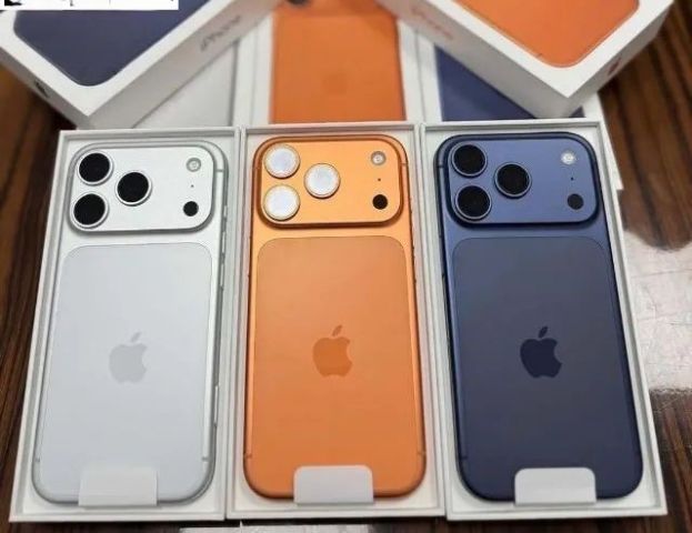 Apple iPhone 17 Pro Max, iPhone 17 Pro, iPhone 17 , iPhone Air 4